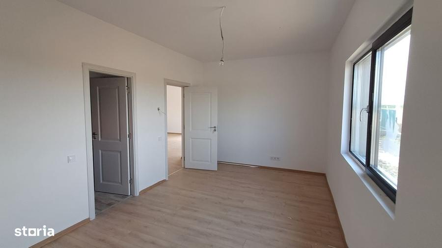 Casă cu 3 camere în Prejmer
