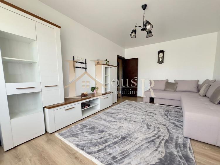 Apartament cu 3 camere decomandat, mobilat în Girocului