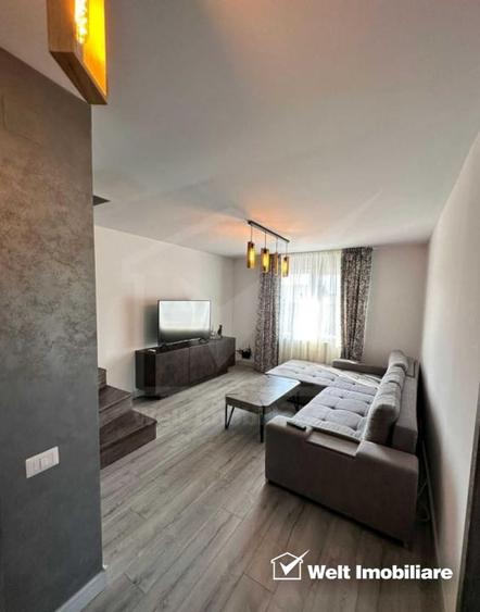 Apartament cu 5 camere decomandat, mobilat în Borhanci