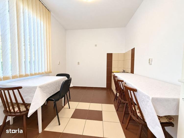 Casă cu 3 camere cu Teren 200 Mp în Central