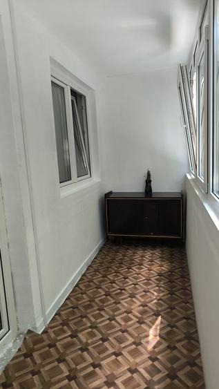 Apartament cu 2 camere semidecomandat în Metalurgiei
