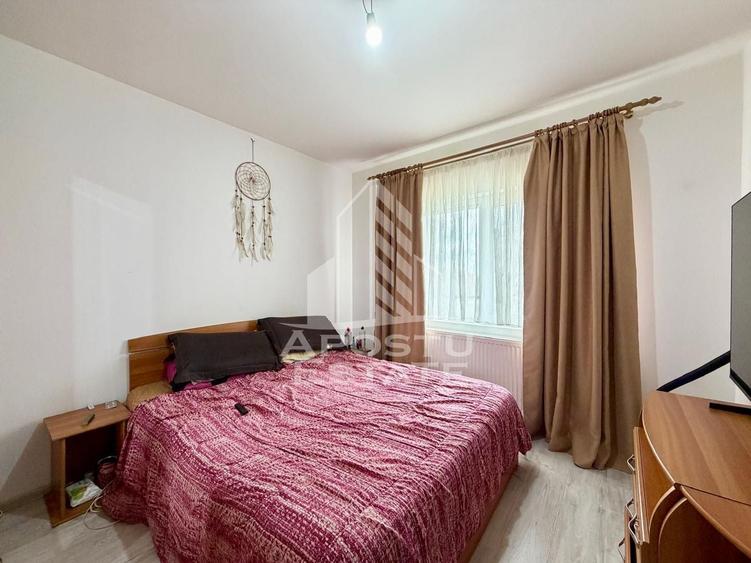 Apartament cu 2 camere decomandat, mobilat în Aradului