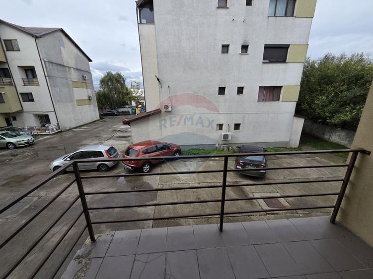 Garsoniera in spate la Penny Obor plus loc parcare - 6