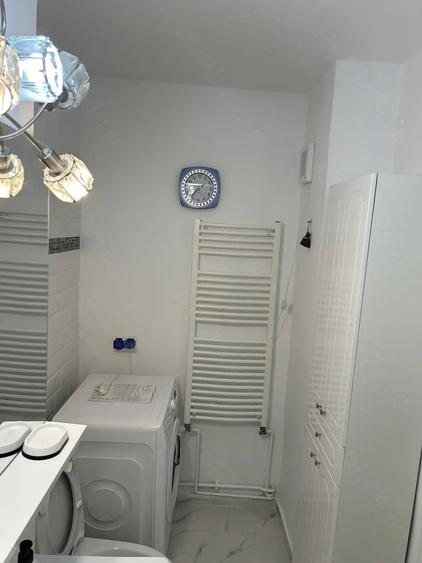Garsonieră decomandată în Traian