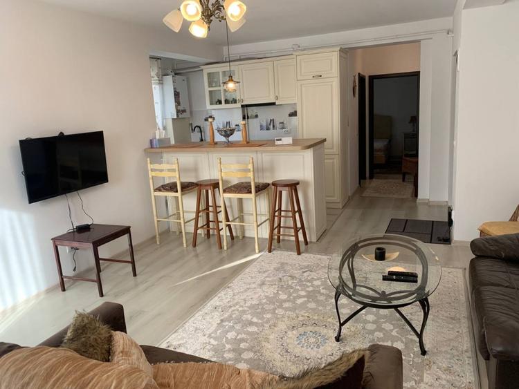 Apartament cu 2 camere decomandat, mobilat în Moara de Vânt