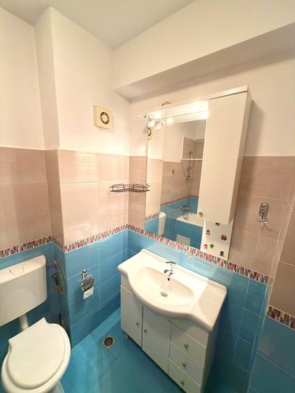 Apartament cu 2 camere semidecomandat în Florești