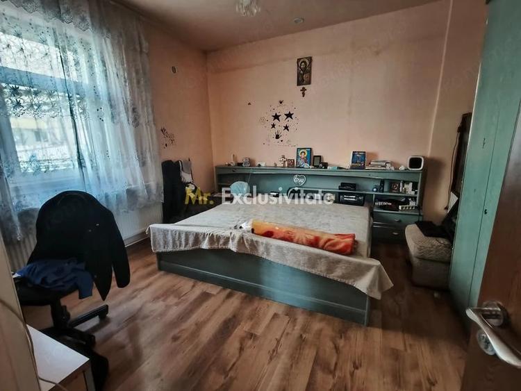 Casă cu 3 camere cu Teren 391 Mp în 1 Mai