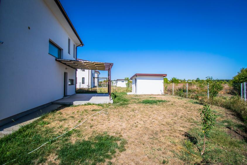 Vila verde disponibila, panouri, pompa de caldura, intretinere - 500ron/luna - 6