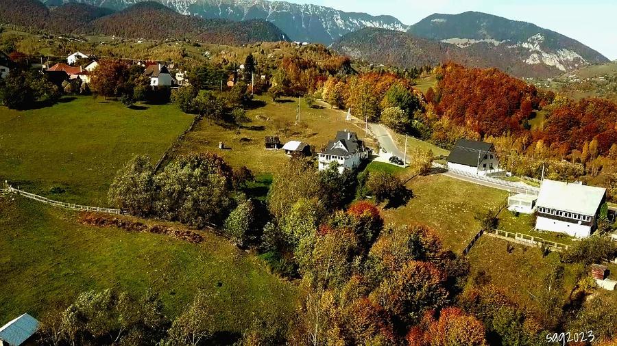 Villa unicat in stil englezesc , Peştera, Parcul National Piatra Craiului - 2