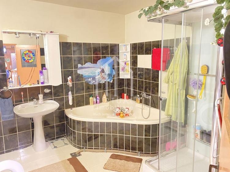 Casa de vanzare in Sibiu cu 2 apartamente  si gradina de 147 - 9