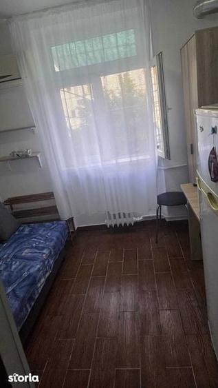 Proprietar inchiriez garsoniera Zona Medicina, Isho,12mp,baie proprie - 1