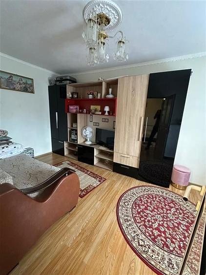 Apartament zona Sagului Piata Doina - 10