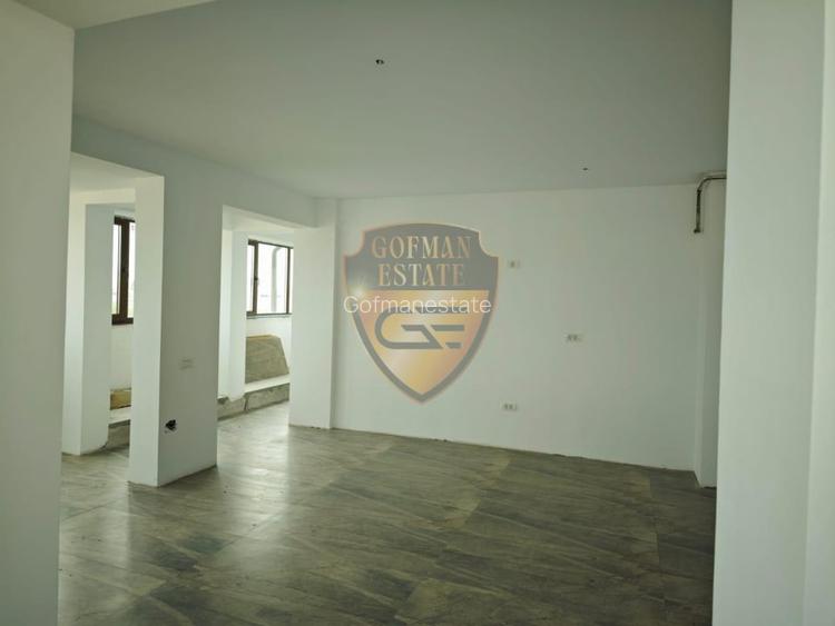 2 camere 82.5mp, Parcare, curte privata Primo Compozitori Energia, Bloc Nou