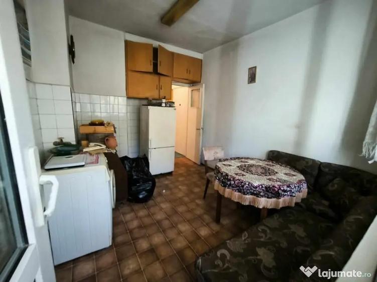 De vanzare 2 camere zona Iosefin - 3