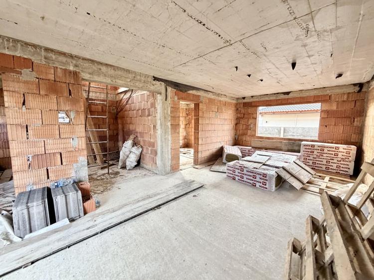 Casa individuala de 183 mp utili la rosu - Ianova - 5