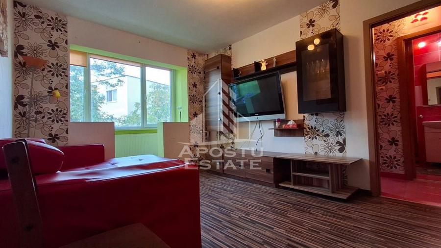 Apartament semidecomandat 3 camere, Miorita - 5