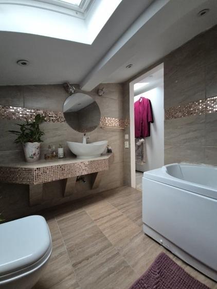 De vânzare vila rond Coșbuc unirii - 11