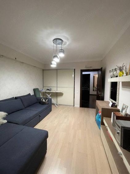 3 camere in zona Giulesti - 5