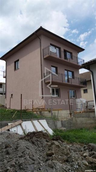 Casă individuala, 5 camere, 3 bai,  D+P+E, Zona Dezmir - 1