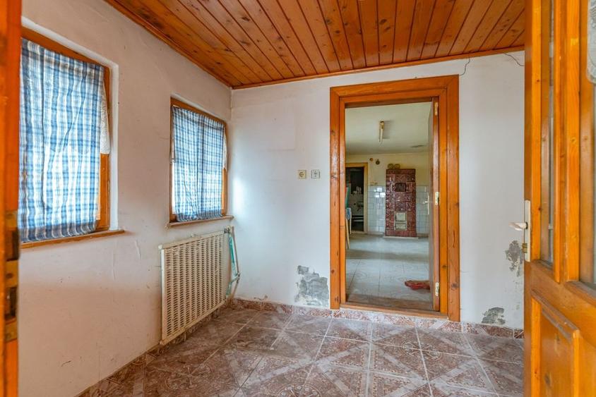 Casă individuală de renovare în Bod, Brașov - 3