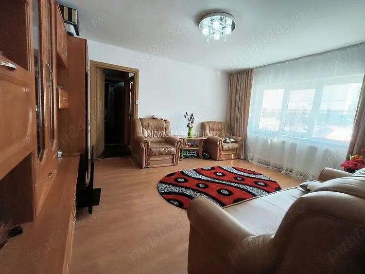 De vanzare apartament 2 camere in Curtea de Arge? langa Manastire De vanzare apartament 2 camere in Curtea de Arge? langa Manastire