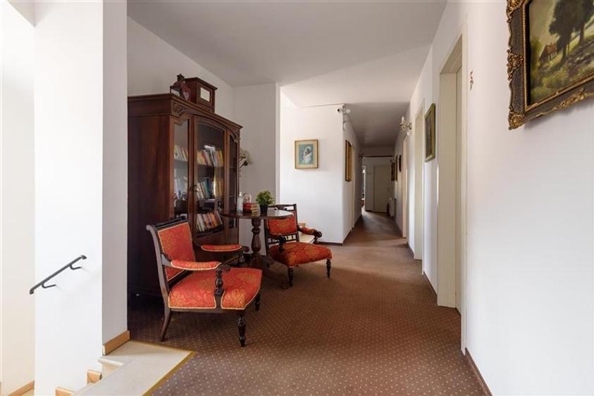 Pensiune cu restaurant, farmec aparte, concept italian, Central, Bran - 19