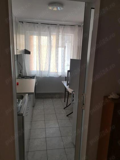 Se Inchiriaza apartament cu doua camere - 8