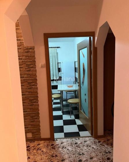 Se ofera spre inchiriere,apartament cu 2 camere Brosteni Se ofera spre inchiriere,apartament cu 2 camere Brosteni