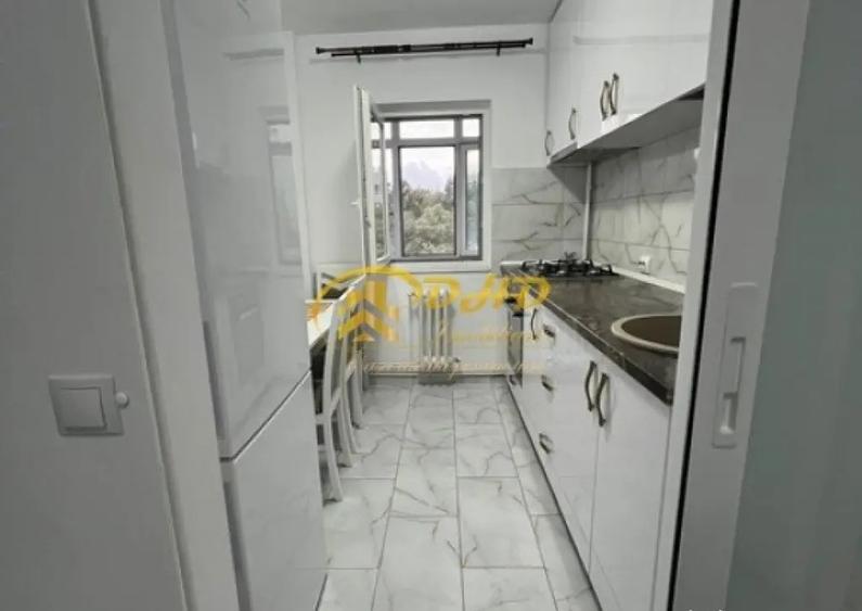 Ap. 2 cam decomandat Palas, renovat, centrala, AC - 6