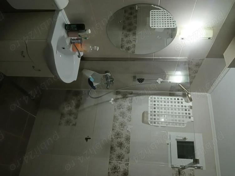 Vand apartament 4 camere,et 1din 4,micro 4,situat langa Parcul Siderurgistului. - 7