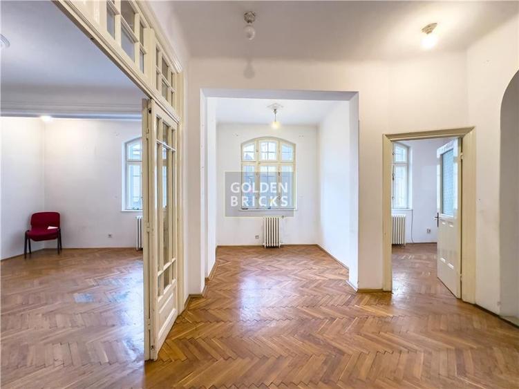 Universitate | Armeneasca | Parter in vila eleganta | Curte - 16