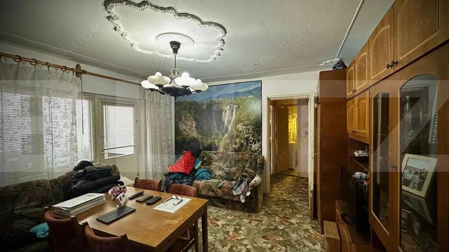 Apartament spa?ios, 62 mp, zona Confec?ii - 11