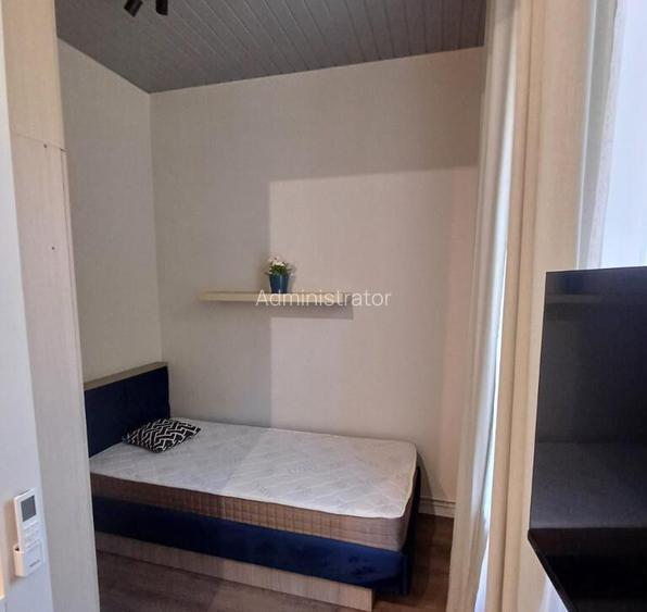 Central Apartamente 1 camera aproape de UMF si Cuza