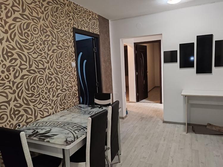 Apartament 3 camere, de inchiriat - 1