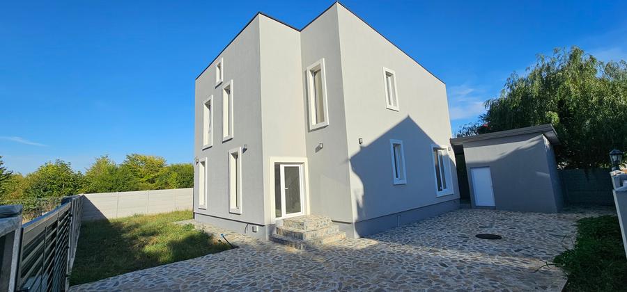 Vila moderna P+1+pod | SUPER PRET | 2 placi de beton | - 1