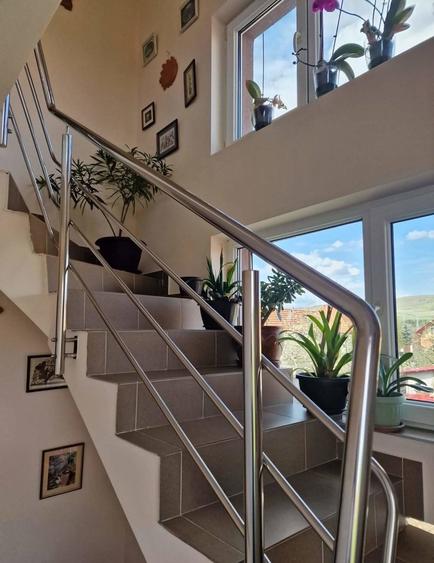 Duplex 5 camere in Floresti, teren 350 mp, utili 195 mp - 3