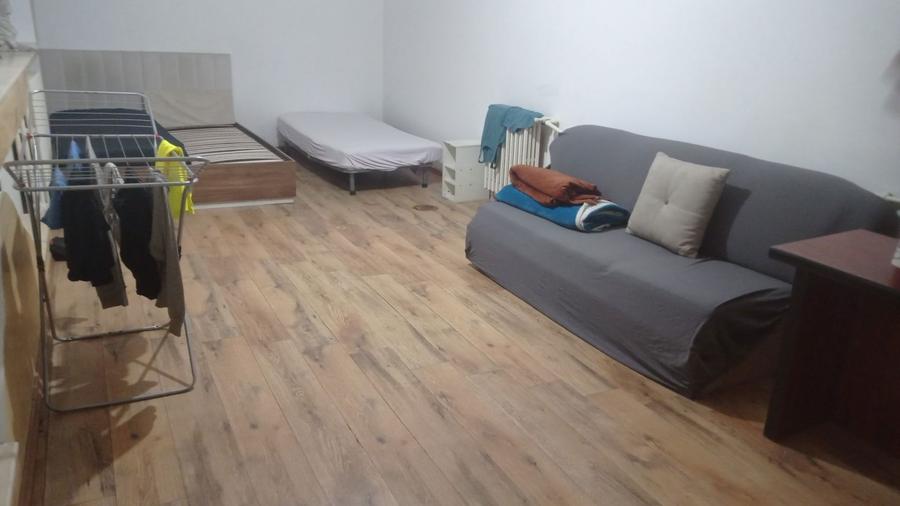 Vand Casa la curte 122MP Colentina (Negociabil) - 1