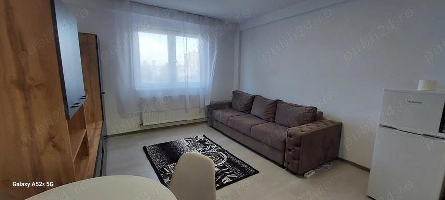 Garsoniera ,Tractorul , la 2 minute de Coresi - 7