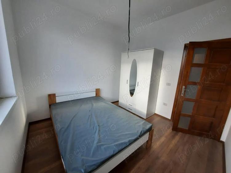 Proprietar inchiriez ap 3 camere bloc nou - 4