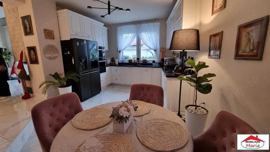 Casa moderna zona Functionarilor cu curte si garaj - 9