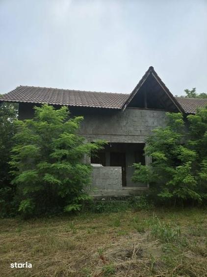 Casa + Teren de Vanzare Rascolesti 10 km de Dr Tr Severin - 1