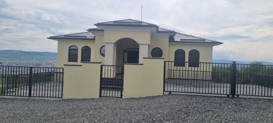 De inchiriat (vanzare) casa pe Valea Fanatelor 300 mp - 3