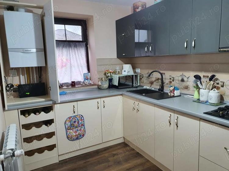 Casa cu mansarda de vanzare - 4