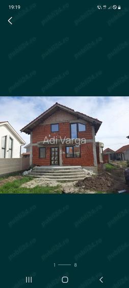 Casa de vanzare sinmartin cartie Lotus