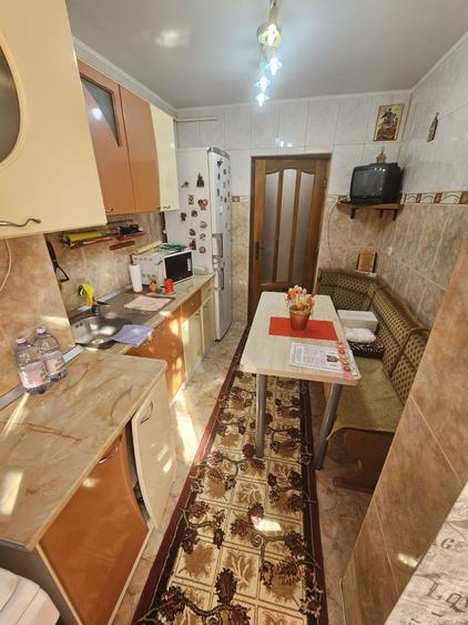 2 camere Tig 3, etaj 2, mobilat si utilat - 2