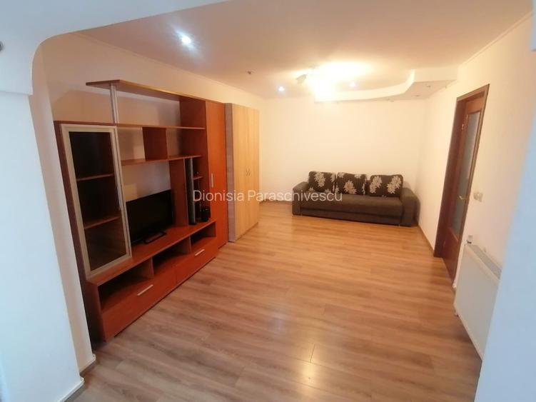 2 camere decomandate Teiul Doamnei - disponibil 1 Noiembrie