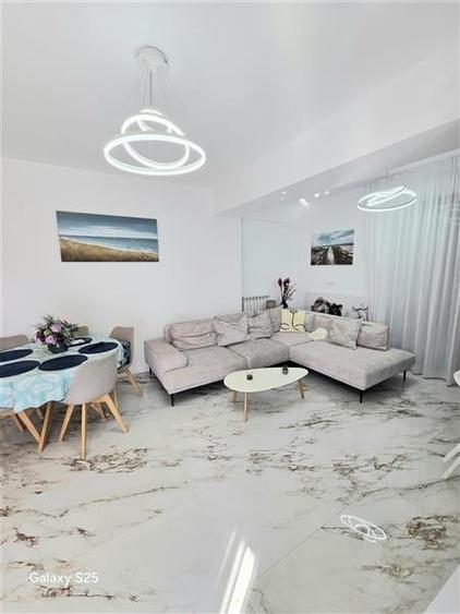 Apartment 2 Camere cu Terasa Spectaculoasa si Vedere Frontala la Mare - 4