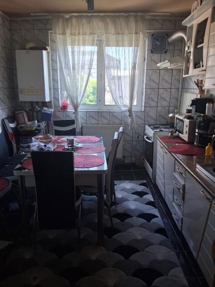 Vand apartament 2 camere semidecomandat Micro 11 - 5