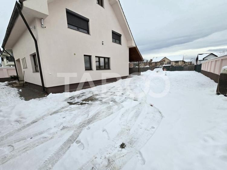 Casa individuala de vanzare teren 852 mp 5 camere 2 bai Selimbar Sibiu - 28