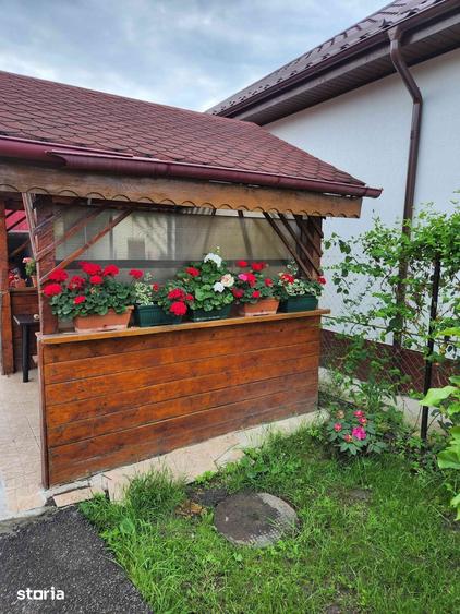 Casă cu 4 camere cu Teren 560 Mp în 1 Mai